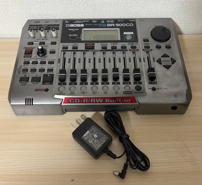 Roland BOSS BR-900CD DIGITAL RECORDING STUDIO Multi-Track Recorder CD-R/RW DC9V