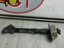 Porte arrière et accessoires Suzuki LIANA