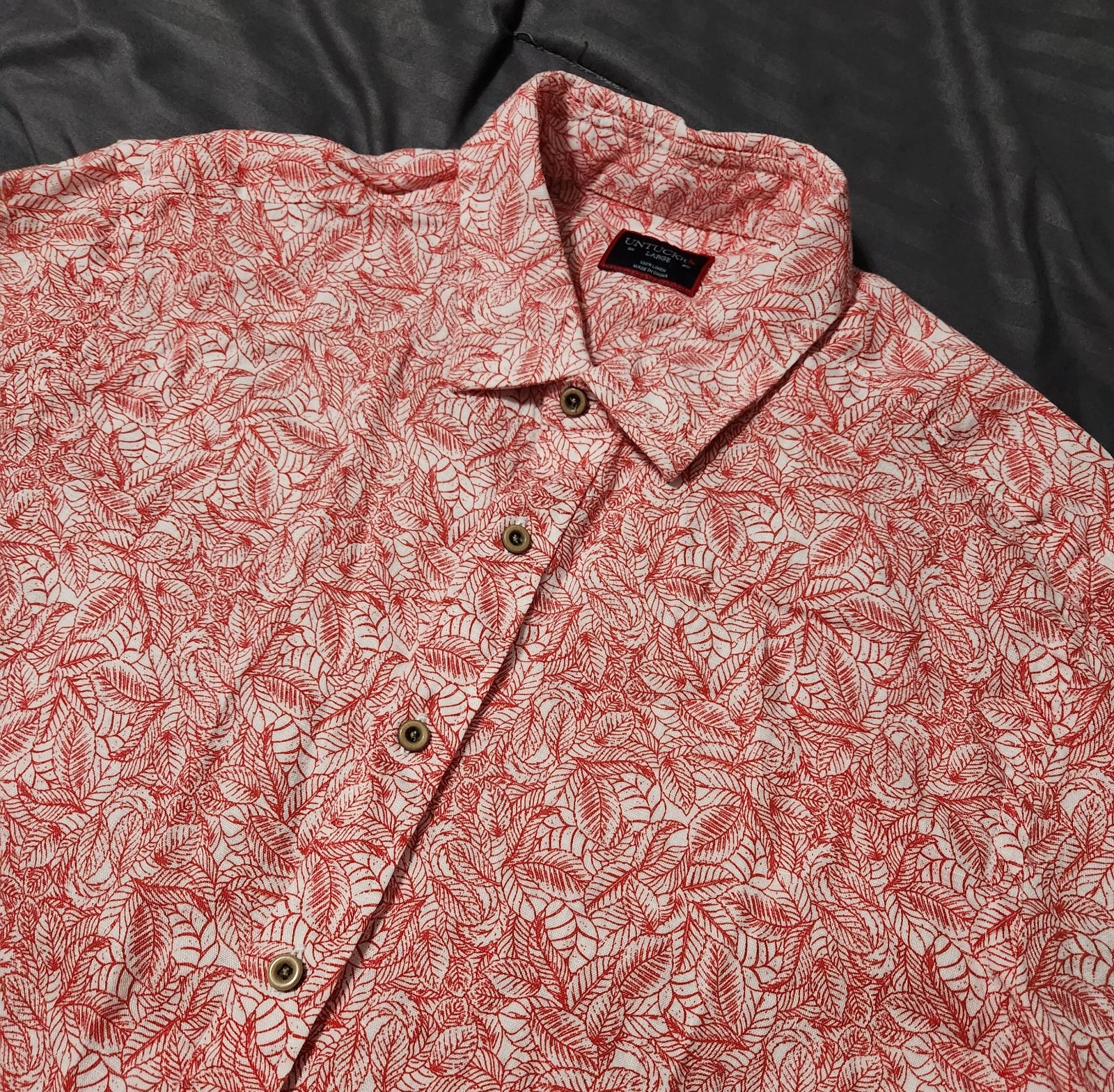 Untuckit Linen Shirt Mens Large Red Floral All Over Print Hawaiian Casual