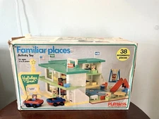 Vintage Playskool #480 Familiar Places HOLIDAY INN complete Box Mat Access Box !