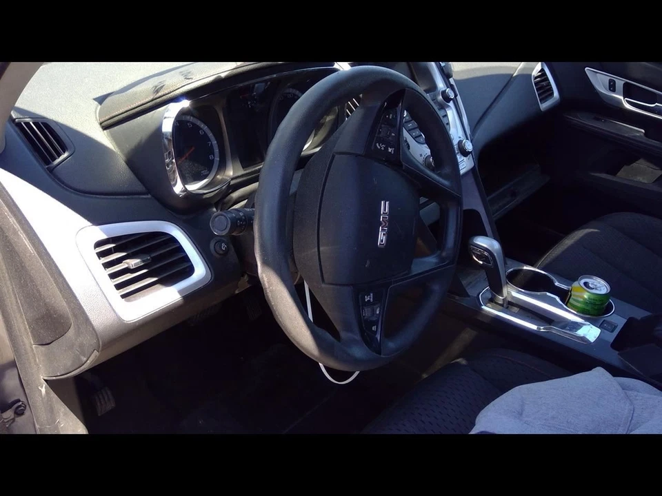 Luz trasera de pasajero GMC TERRAIN 2010-2017 RH montada en puerta levadiza 20845444 Foto 2 de 4