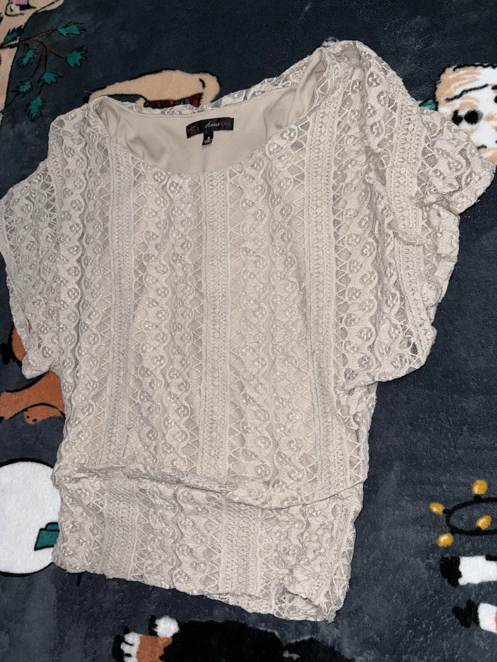 Blusa Top Feminina Vintage Tamanho Pequeno Heartsul Bege Camisa - Imagem 4 de 4