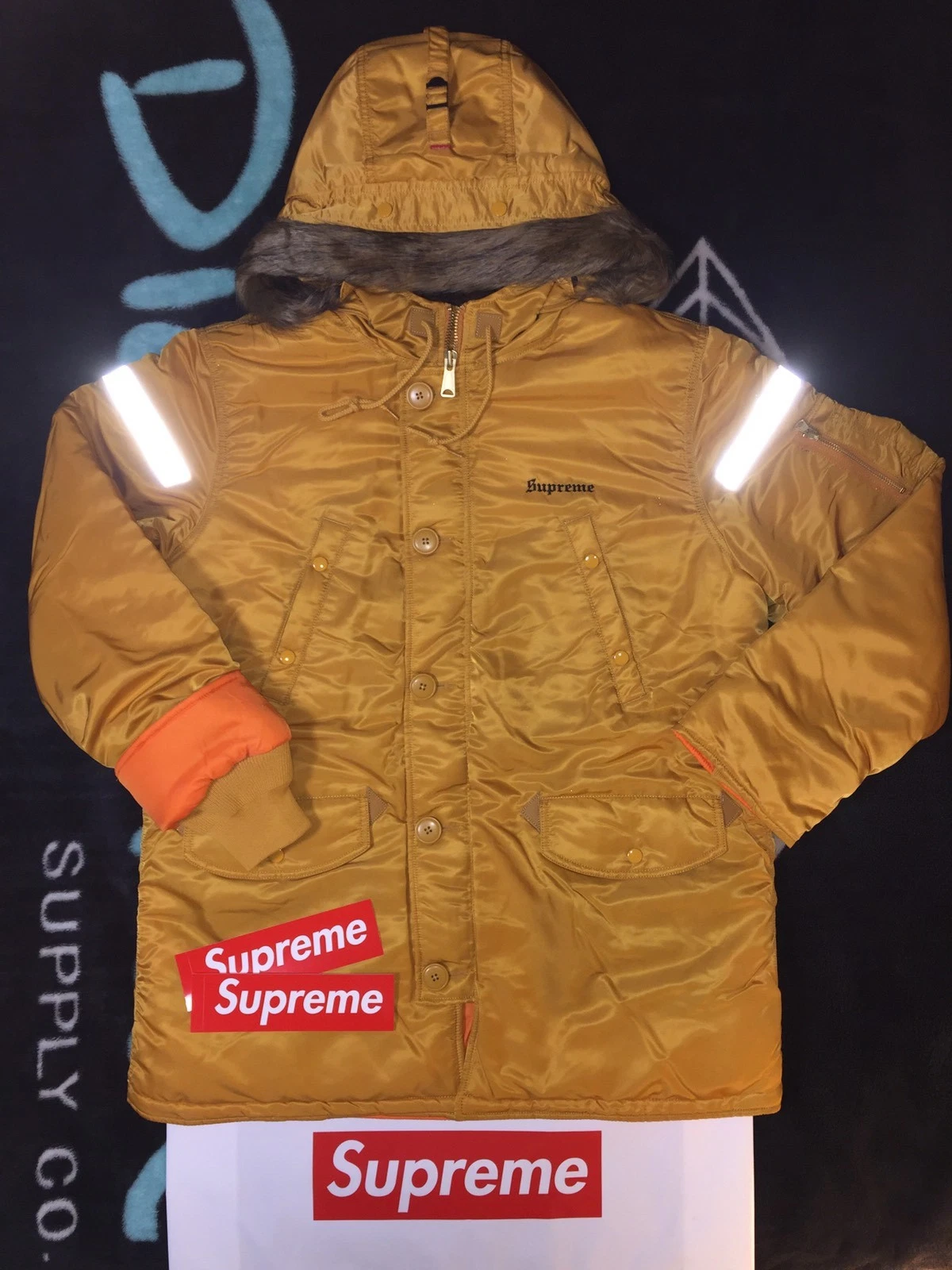 PARKA SUPREME REFLECTIVE CROSS N 3B (XL) (GIALLO) FW17 NUPTSE PUFFY JACKET COAT
