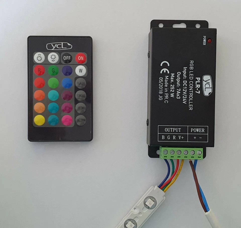 Goldwing Honda GL 1500 Reposapiés Cubierta Multicolor LED RGB con Mando a Distancia Foto 3 de 4