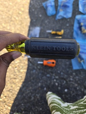 Screwdriver
