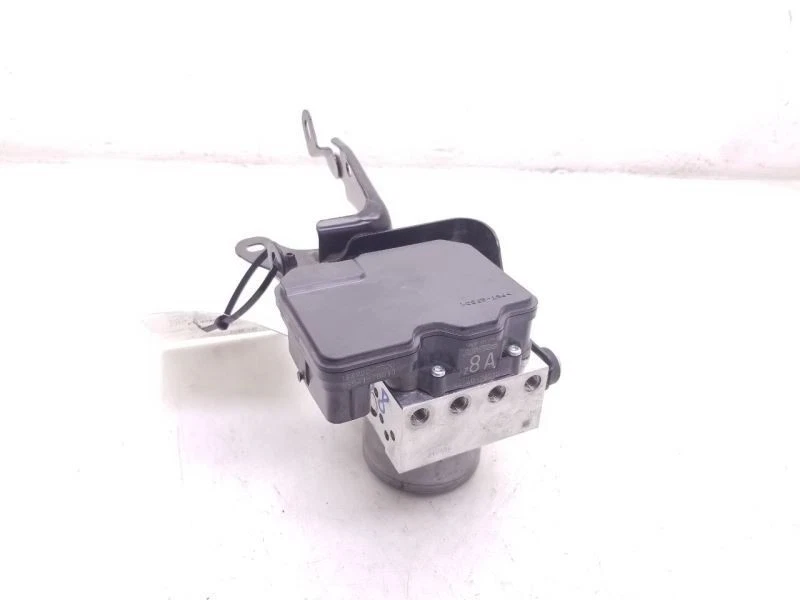 Conjunto de actuador y bomba de pieza de freno antibloqueo para LEXUS NX200T 15-17 Foto 2 de 4