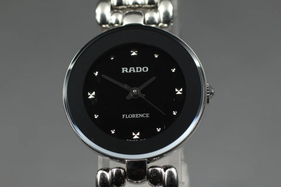 Reloj para mujer [casi como nuevo] RADO Florence 318.3744.4 23 mm cristal de zafiro cuarzo Foto 3 de 4