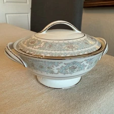 Noritake Cornwall  6307 Sugar with Lid Japan