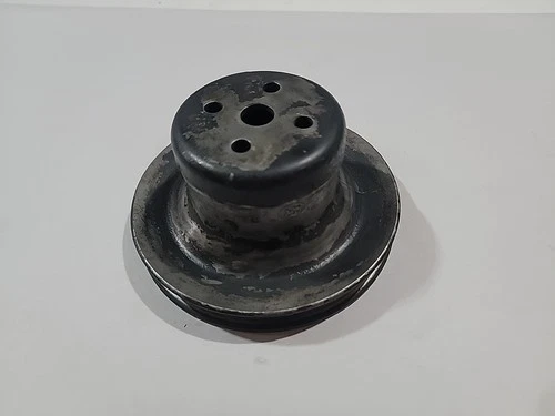 1970's Ford 351M / 400 Engine Water Pump Pulley, D1AE-8509-AA, Bronco, Truck