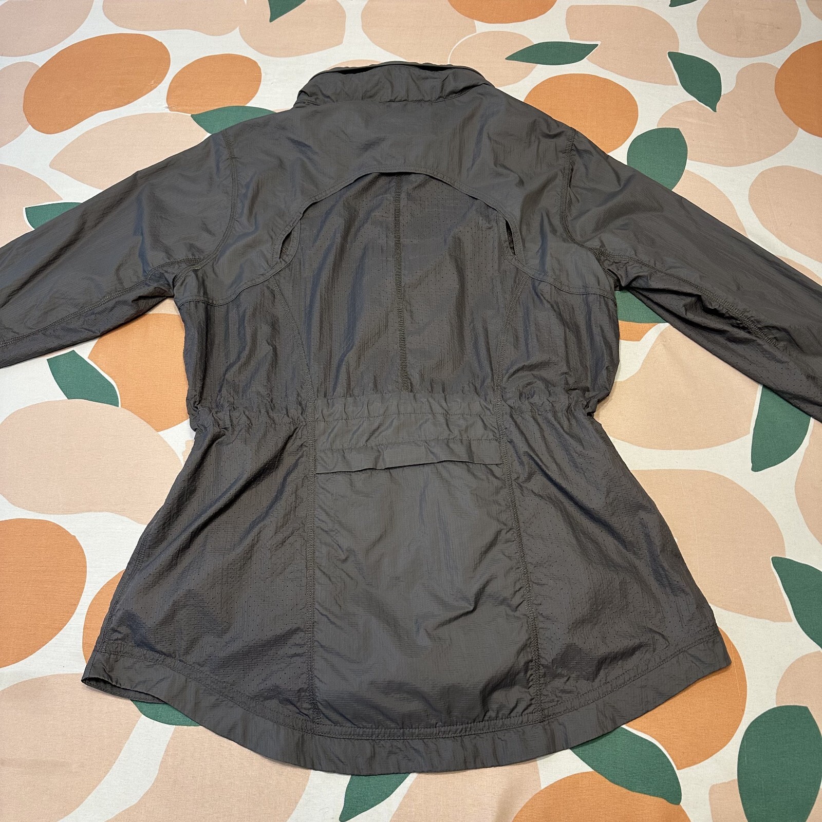 Athleta Distance Vented Running Jacket Women's Sm… - image 11