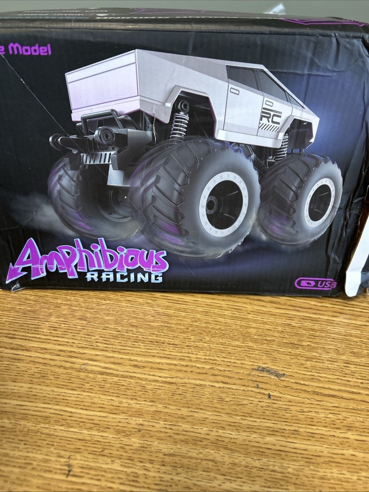 Amphibious RC Cybertruck Off-Road Waterproof Racing Car