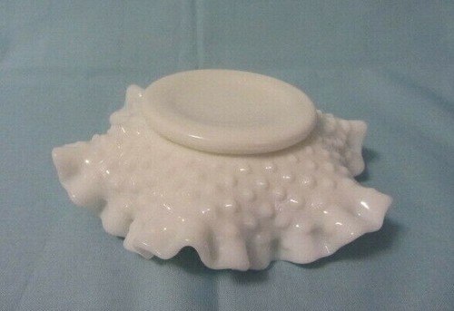 FENTON ART GLASS HOBNAIL 6" BONBON NUT CANDY DISH WHITE MILK GLASS PRE LOGO - Picture 2 of 2