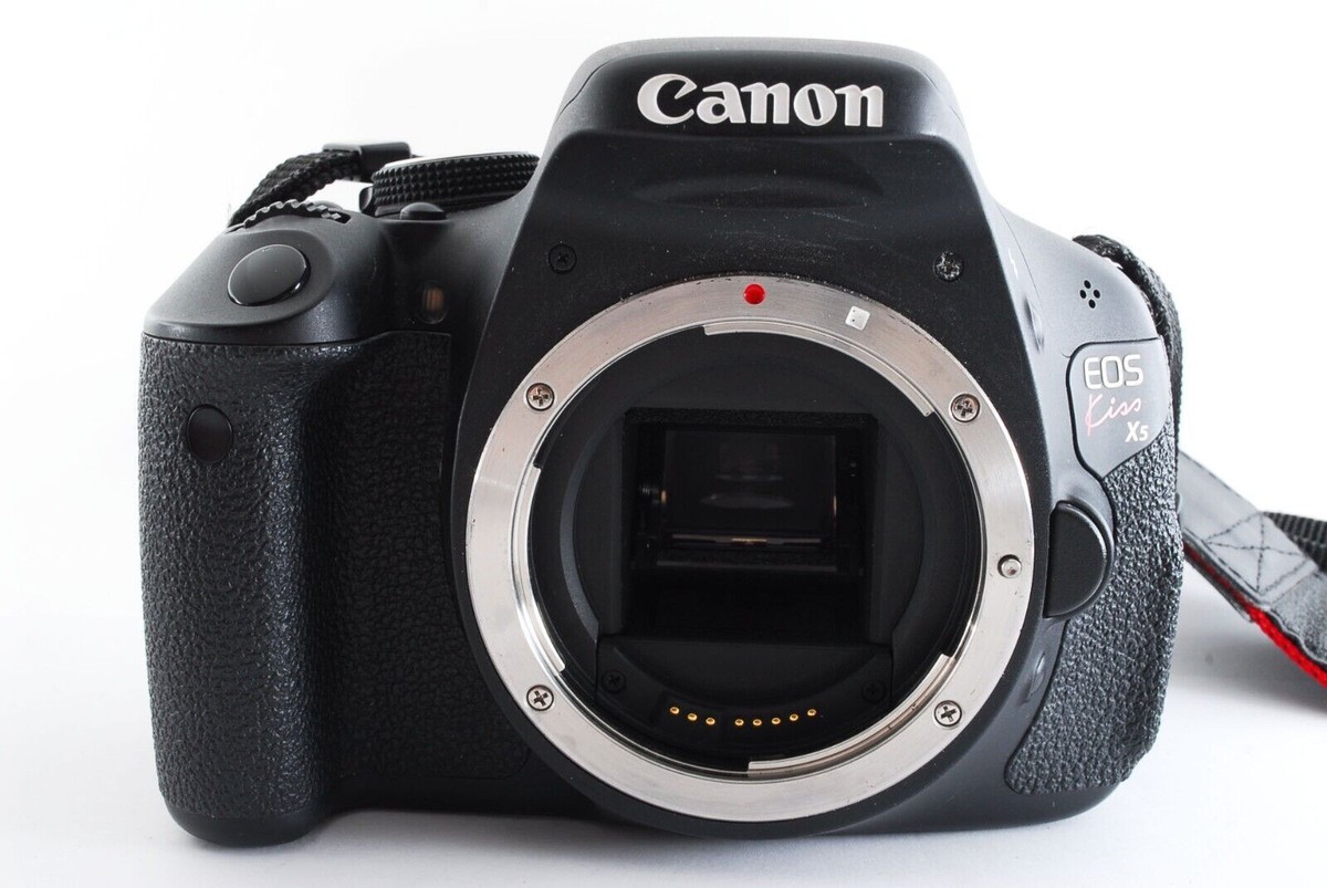 [Near MINT] Canon EOS Kiss X5 /Rebel T3i /600D w/EF-S 18-55 IS II Lens Kit  E710