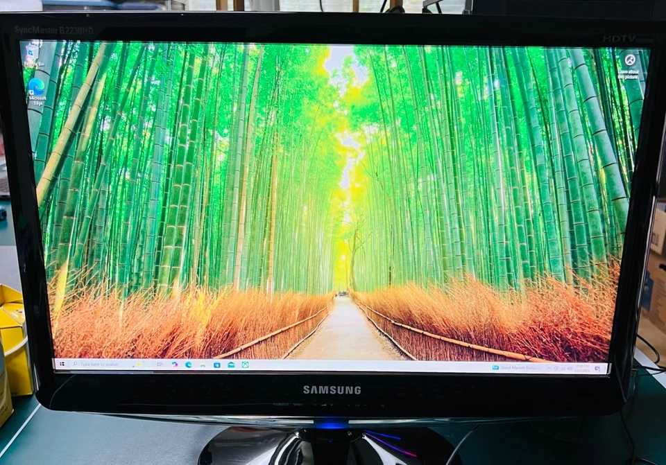 Cyberpower Gaming PC AMD Ryzen 5 3600 6-Core 8GB RAM Radeon RX580 Series 8GB 2TB - Image 2 of 4