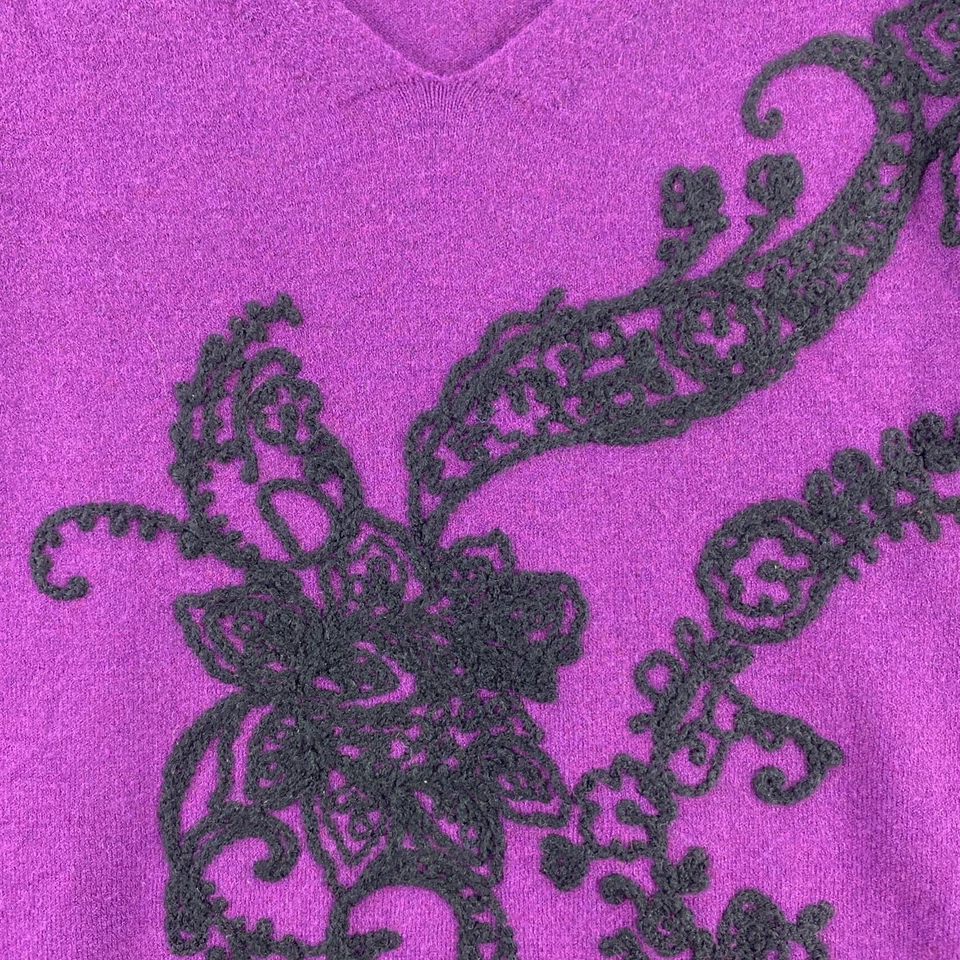 Suéter Chico's XL 3 púrpura negro encaje bordado cuello en V manga larga mezcla de rayón Foto 4 de 4