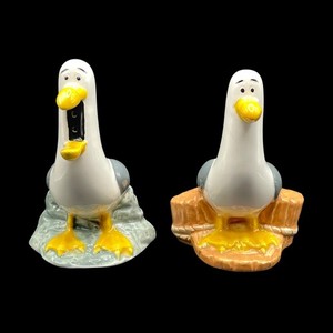 Disney Parks Finding Nemo Seagulls Salt & Pepper Shaker Set Disney / Pixar