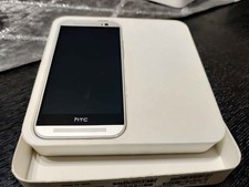 HTC One M8 Eye   16GB   Silver Unlocked   Open Box with All Accessories