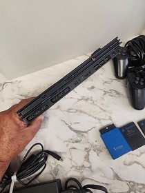 Sony PlayStation 2 Ps2 slim Console, 2 Controls, Original Power Cord & 2 Memorie