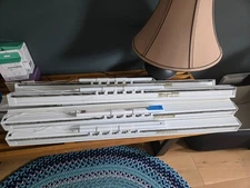 Hunter Douglas Powerview Blinds - 5x Blinds, 5x Mounts, & 1 Remote