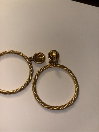 Monet Elegant vintage gold tone Clip Dangle Hoop clip on Earrings - Picture 14 of 24