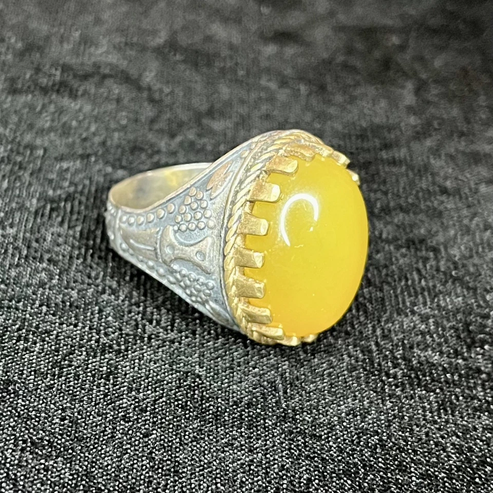 925 银男士戒指 • 黄色玉凸圆形 • 土耳其手工制作 — 第 2/4 张图片