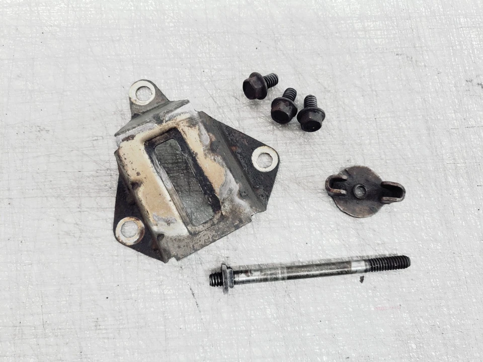 Tampa de válvula limpador de ar ponte suporte de montagem 4.2 Jeep Wrangler 87-90 YJ CJ7 258 - Imagem 2 de 4