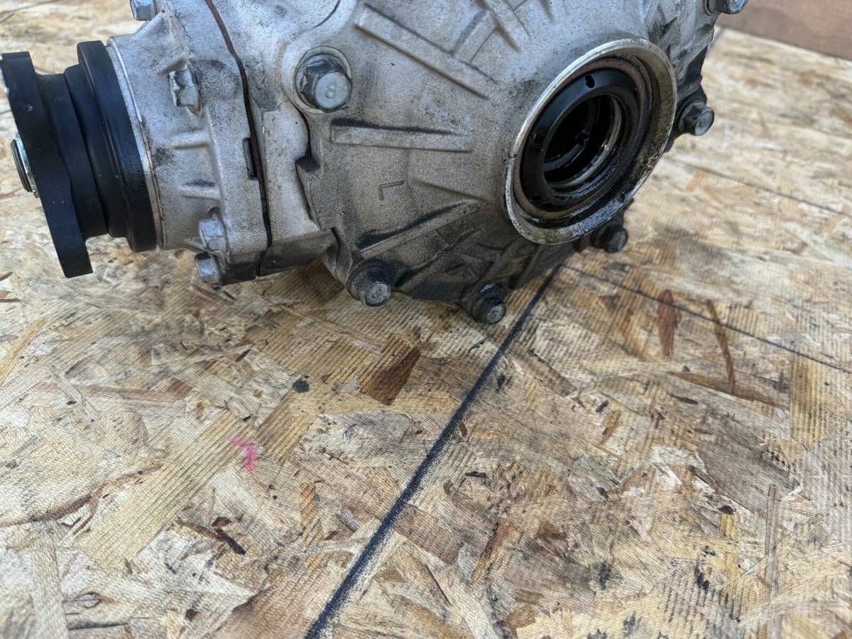 2018-2021 Kia Stinger 3.3T AWD V6 Front Differential Assembly