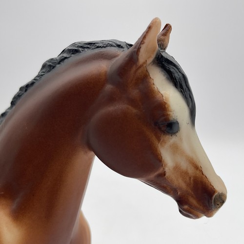 Breyer "Sugar" Chestnut Bay Intro '69 traditional model horse, Running Mare #124 - Picture 8 of 10