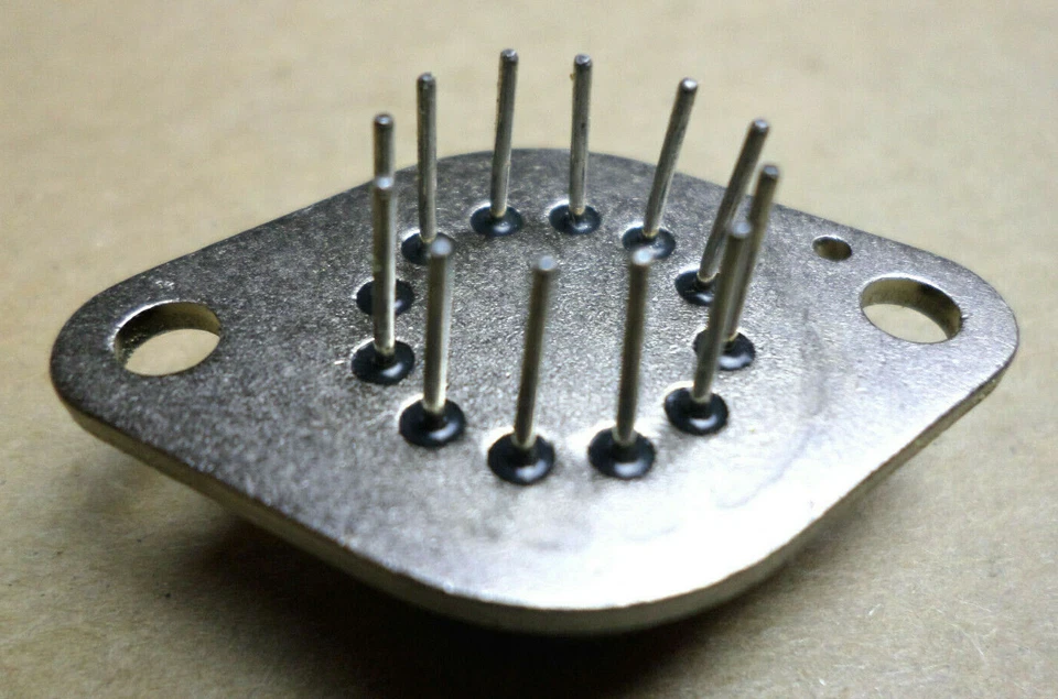 (Lote de 2) circuitos integrados amplificador Sanyo genuino LA4000 Sanyo A4000 ~ nuevo stock antiguo Foto 2 de 3