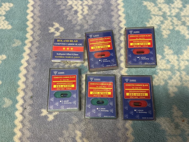 Lot of 6 ZEC-U1005 Standard Cutting Blade 45° for Roland Printer and Cutters.