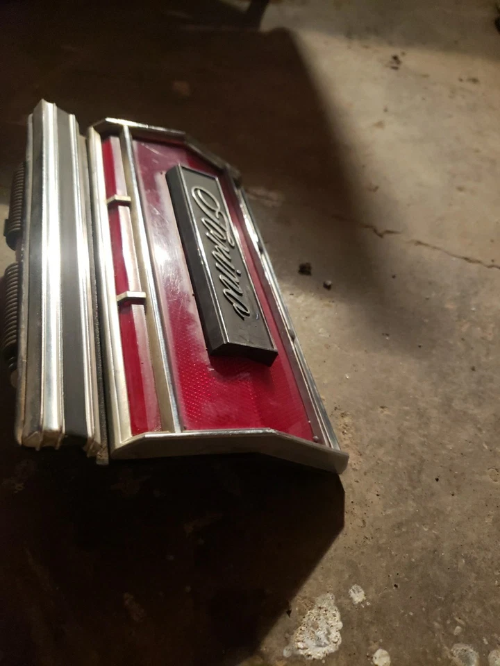 1974-1976  OEM Ford Torino Fuel Door Emblem Tail Lens Reflector - Image 3 of 4