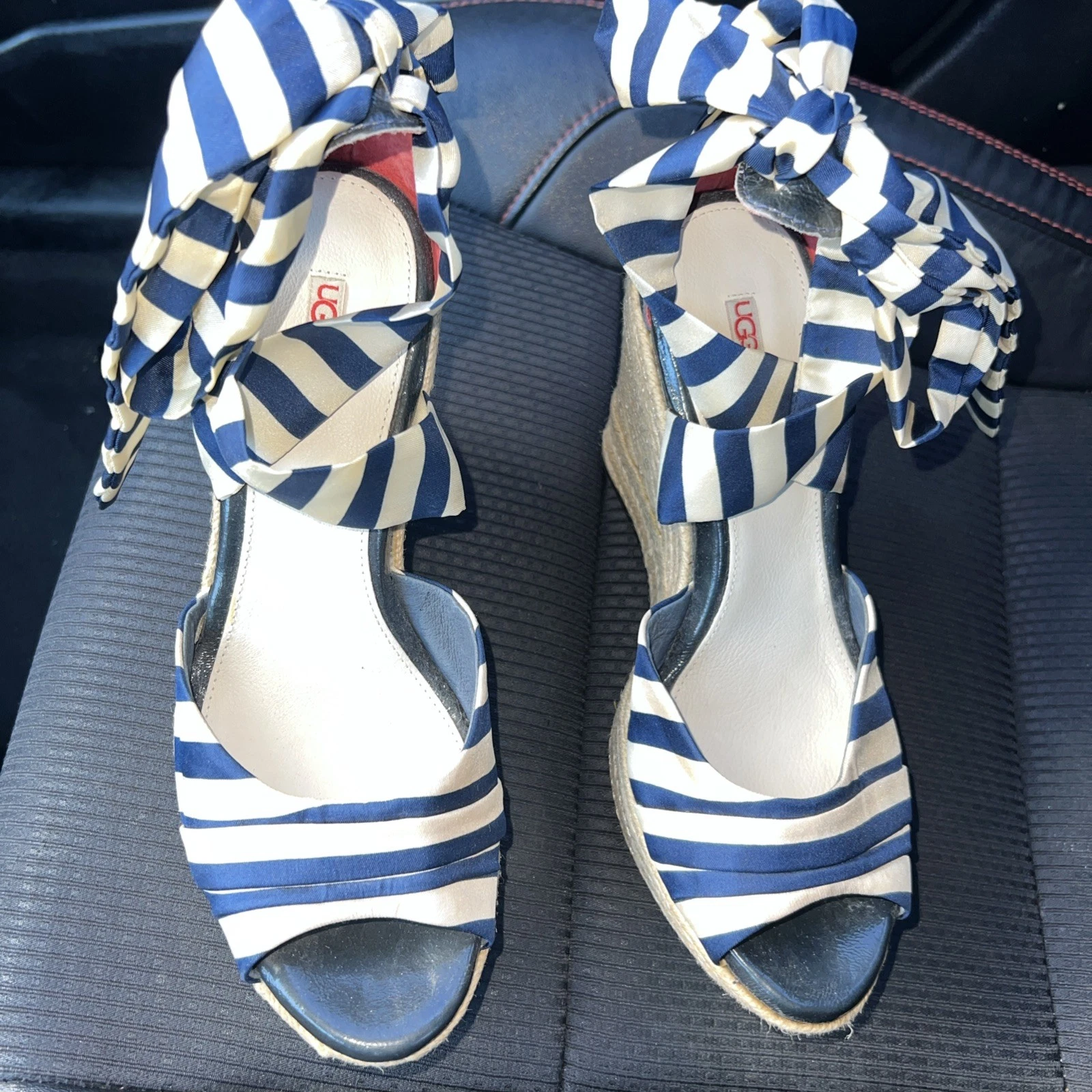 Zeppa donna UGG plateau blu navy e crema righe taglia 8 5 fiocco stringato dietro