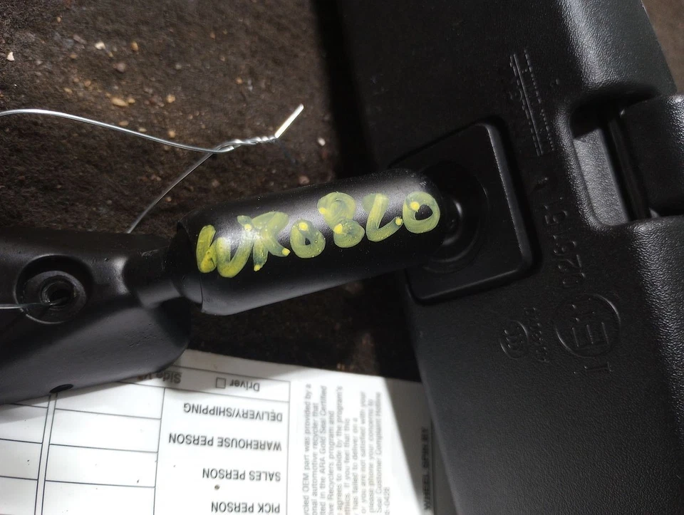 Espejo retrovisor 13524917 compatible con 09-24 Silverado 2500 2972900 Foto 4 de 4