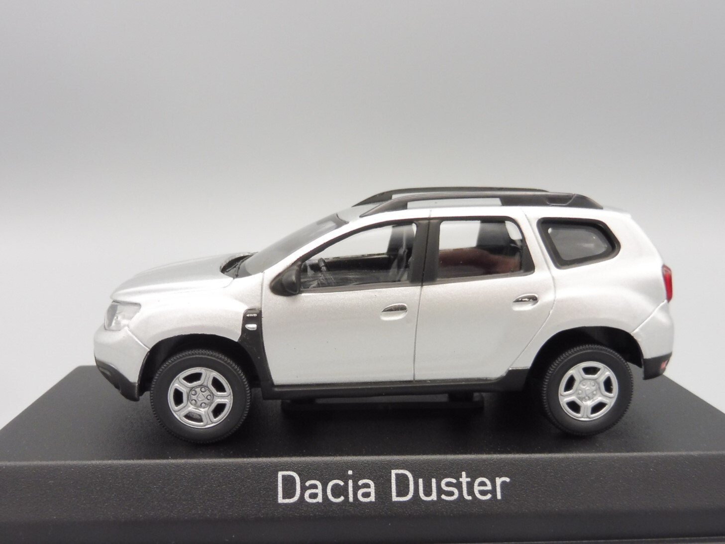 Norev Dacia Duster 2021 1:43 509055