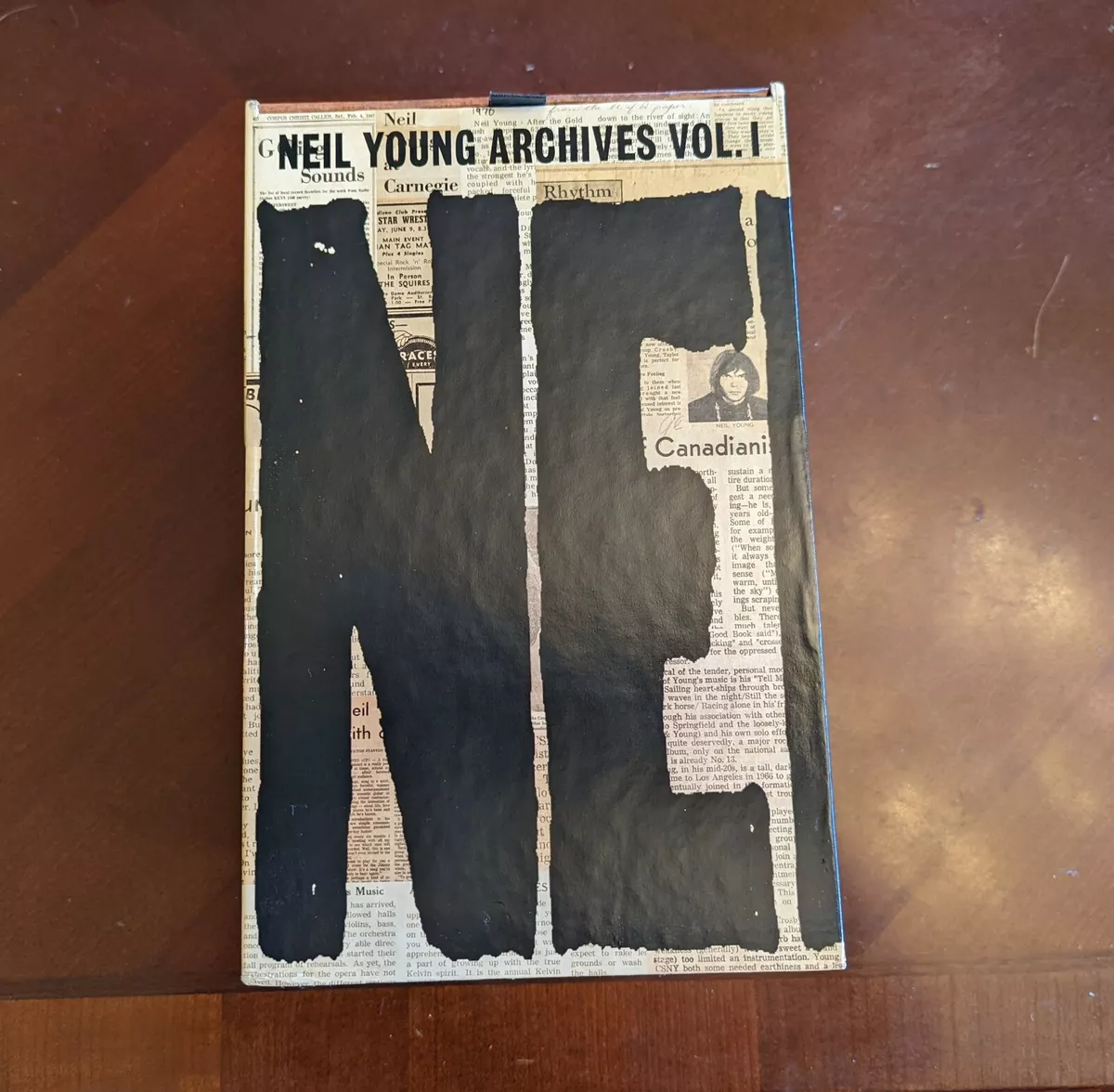 Neil Young – Neil Young Archives - Vol. I (1963-1972), Blu-Ray Edition, 2009 NM