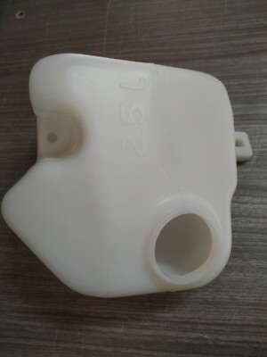 BMW E36-Z3 Fluid Container Reservoir Washer Tank 2.5L GENUINE