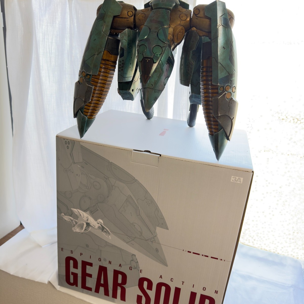 Metal Gear Ray from Metal Gear Solid 1/48 Figure Statue