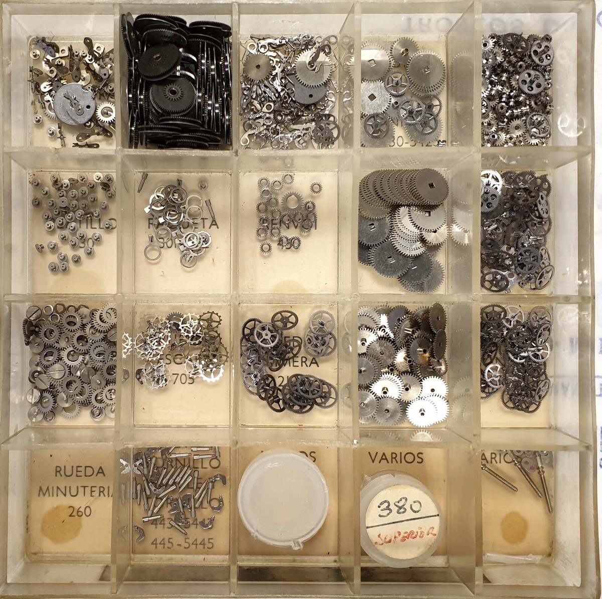 Tige De Remontoir Pour Montre Cattin - Calibre 6 3/4 8 64, Pièce Horlogerie Neuve