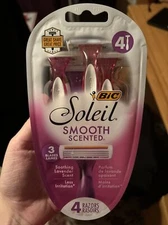 Bic Soleil Smooth Scented 4 Disposable Razors (3 Blades); Free Shipping