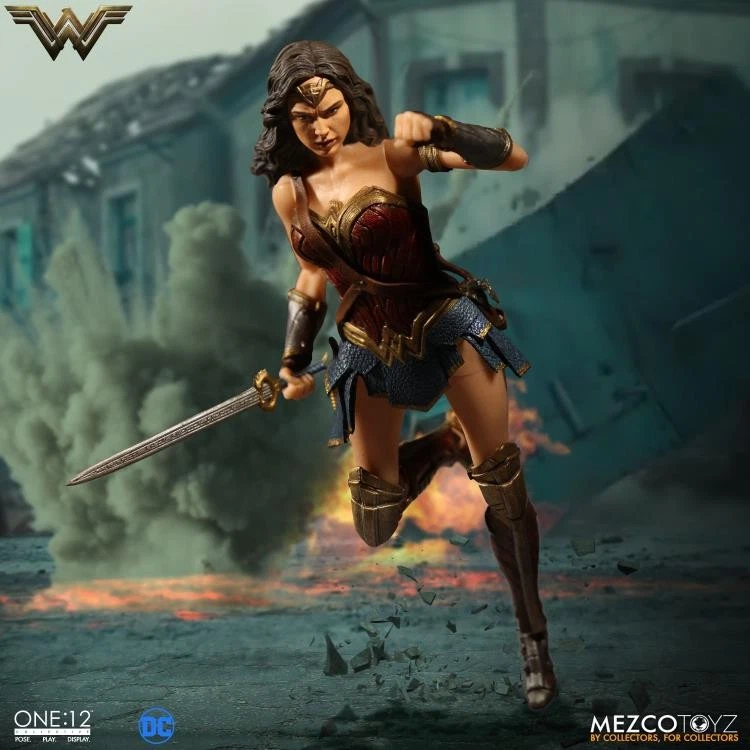 DC Mezco Wonder Woman One:12 Scale Action Figure