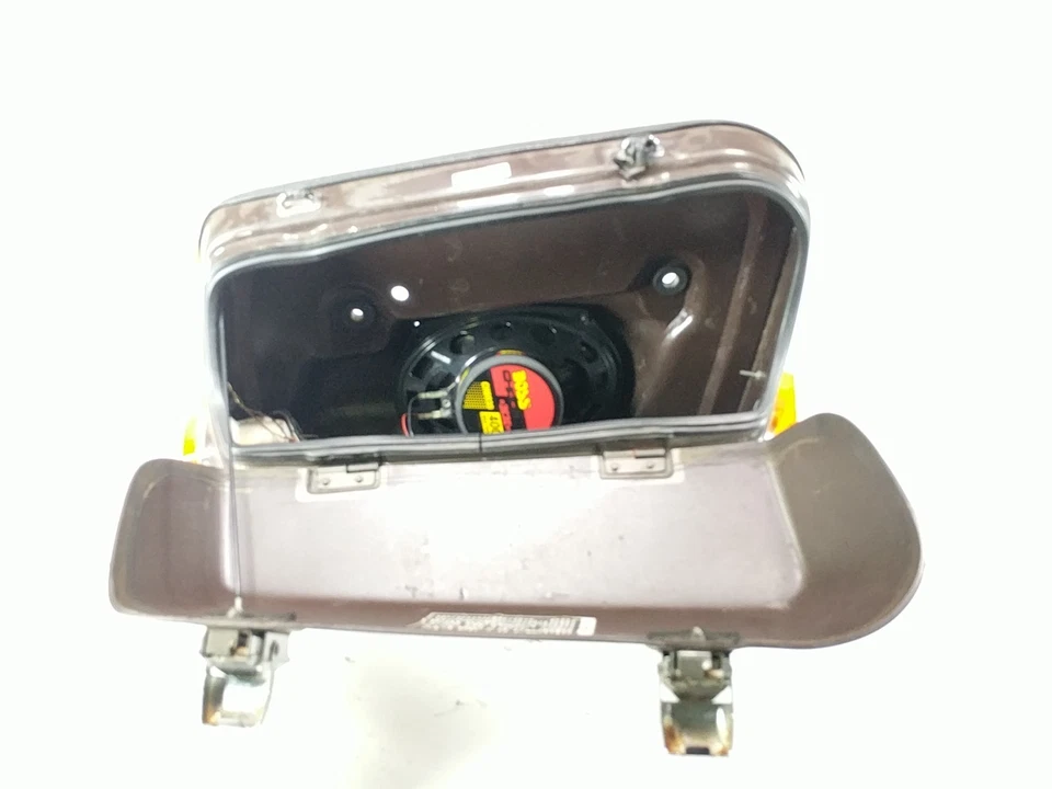 Maleta de equipaje 82 para silla de montar derecha Suzuki GS 1100 GS1100GK con altavoz BOSS Foto 3 de 4