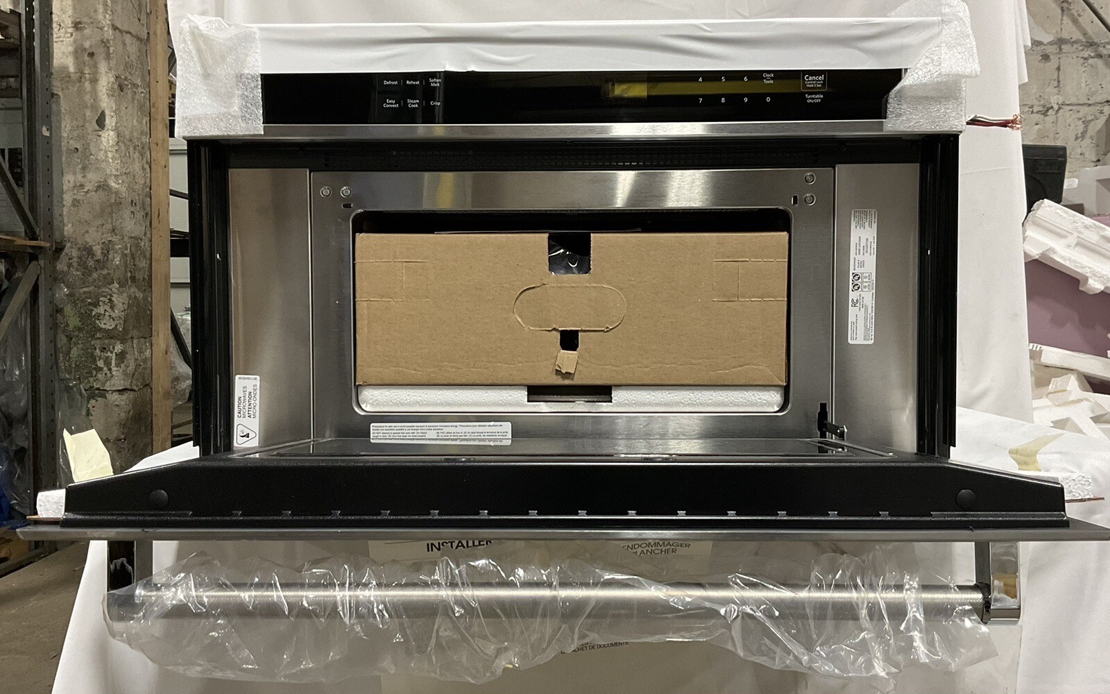 KitchenAid KMBP100ESS 30 Inch Builtin Microwave Oven with 1.4 Cu. Ft