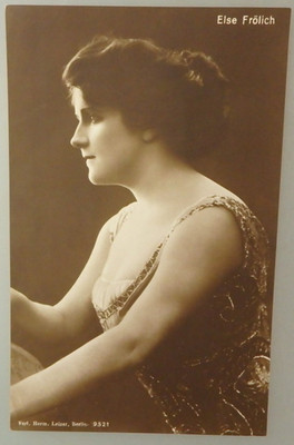 Foto Autogrammkarte dänische Schauspielerin Sängerin Else Frölich (145404)
