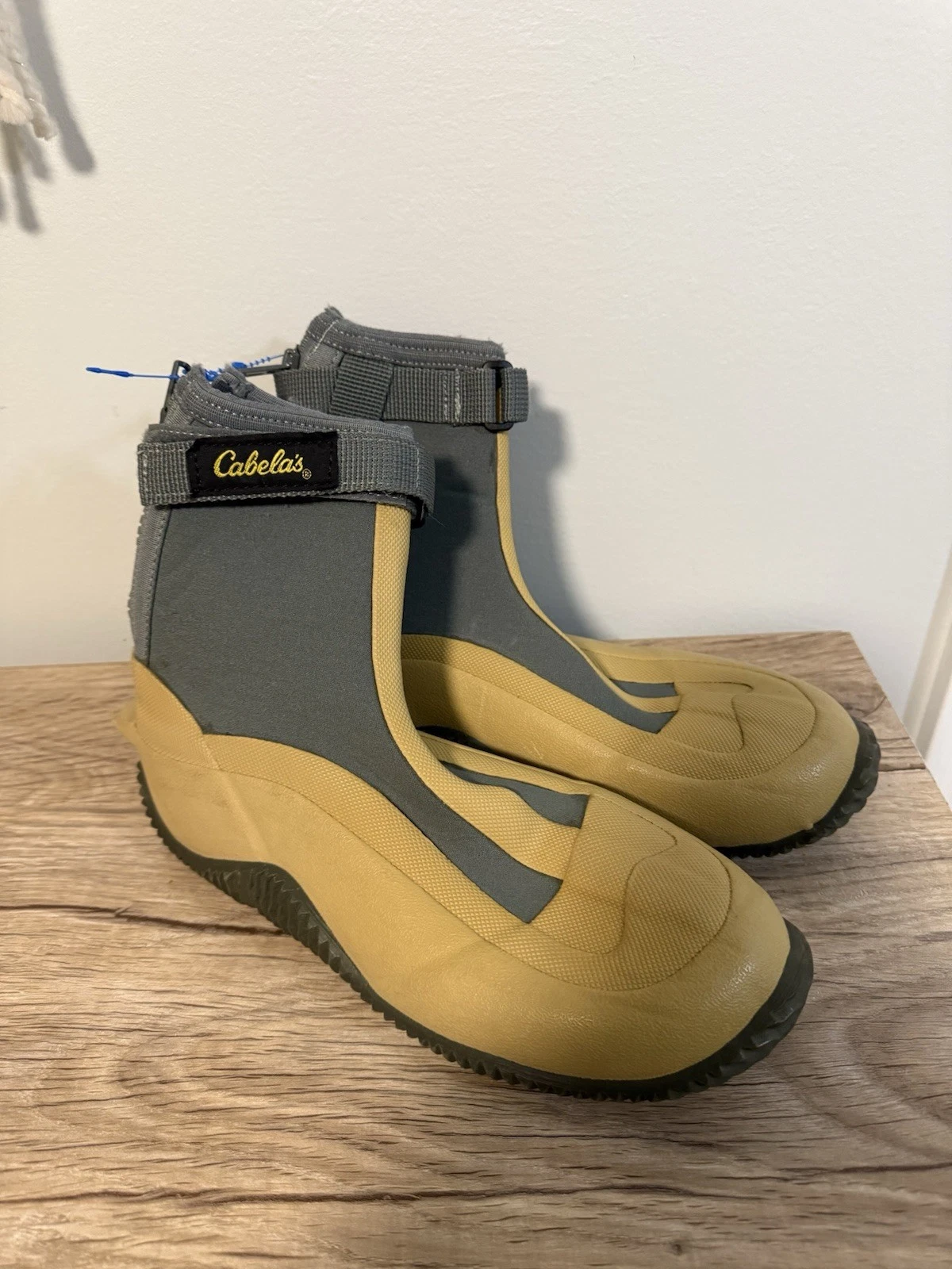 Cabelas Deck Boots 7 Green Booties Fishing Fisherman Gear Swimming Waders