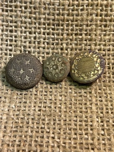 Three Dug Small Civil War Period Flower Type Buttons Recovered At Savannah Ga