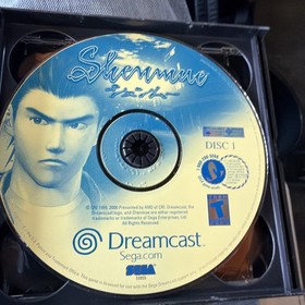 Shenmue Sega Dreamcast 2000 Complete with Disc, Manuals, and Passport