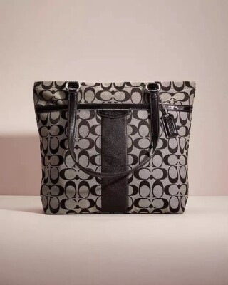 Signature COACH Black/Grey Tote Bag | eBay