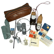 Vintage Camera Lot Accura Bouncemaster Sekonic Light Meter Leather Cases Bulbs