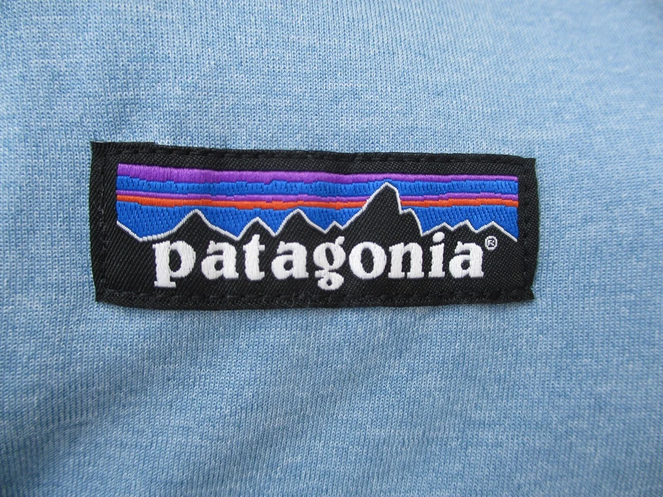 Ladies Patagonia Womens R1 Daily Half Zip Plume Grey Steam Blue, Medium 36" BNWT - Image 4 of 4