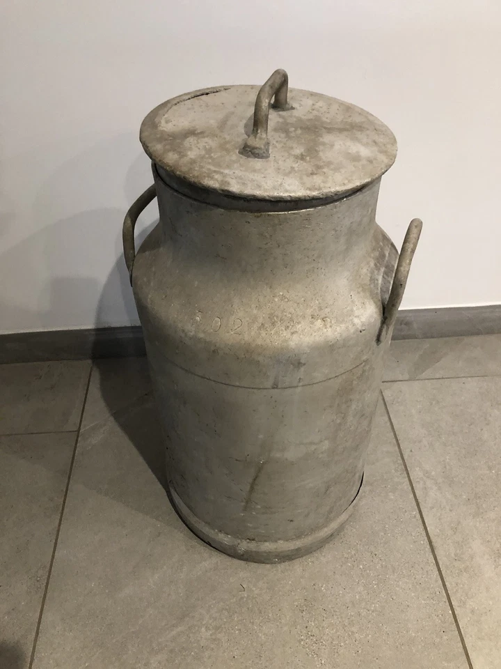 Ancien Grand Bidon de Lait en Aluminium 60 cm de haut - Photo 3/4